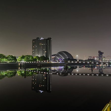 La Casita, Your Home Away From Home - Free Parking Glasgow Exteriér fotografie